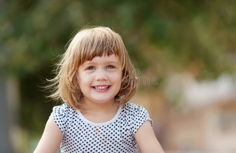 3 ans de bébé image stock 3 ans de bébé image stock