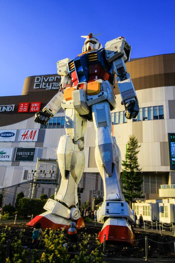 Ansicht Von GundamStatue in Tokyo, Japan Redaktionelles Stockfoto