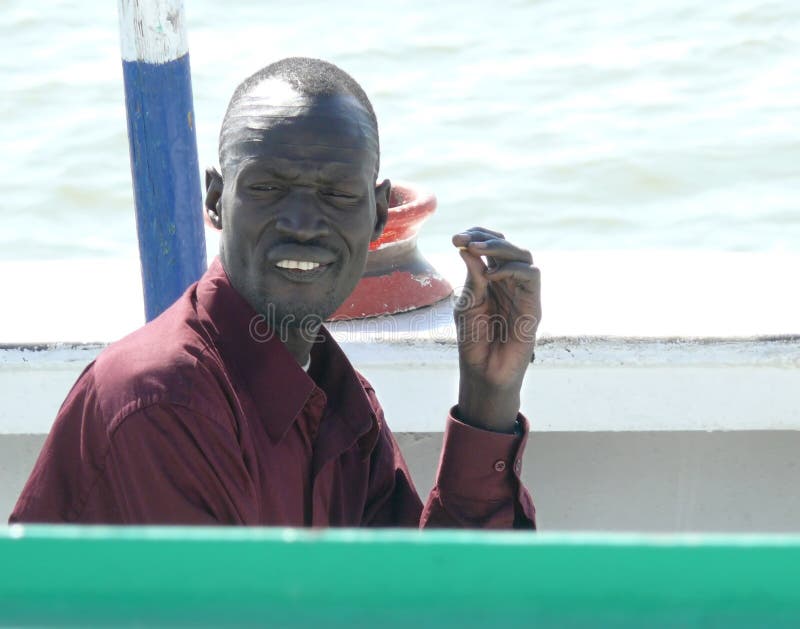 ANSUAN, EGITTO - 18 NOVEMBRE 2008: Ritratto di un Nubian sconosciuto fotografia stock libera da diritti ANSUAN, EGITTO - 18 NOVEMBRE 2008: Ritratto di un Nubian sconosciuto fotografia stock libera da diritti