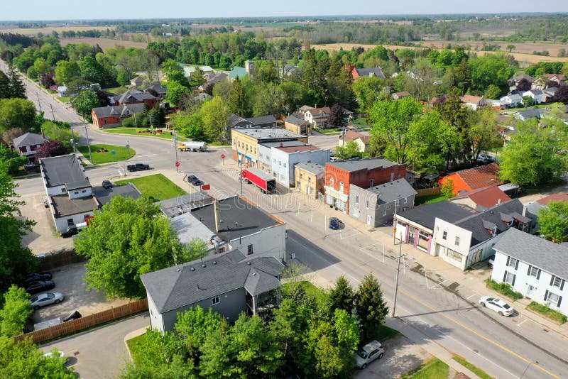 Antena De Drumbo Ontario Canada Foto de archivo Imagen de camino