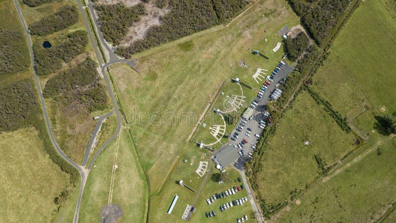 Antenne, de dessus vue vers le bas de Skeet Shooting Grounds photos stock Antenne, de dessus vue vers le bas de Skeet Shooting Grounds photos stock