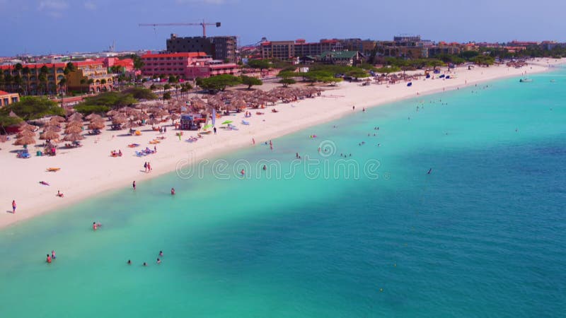 Antenne van Eagle-strand op het eiland van Aruba