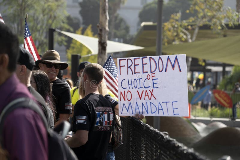 Anti-vaccine mandate protest in Los Angeles