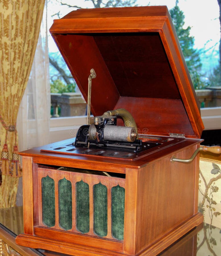 Antiek Edison Gramophone Record Player Stock Foto Image of muziek