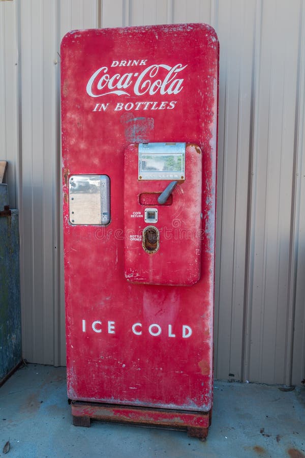 Antiker Coca- Colaautomat Gainesvilles georgiausa061320