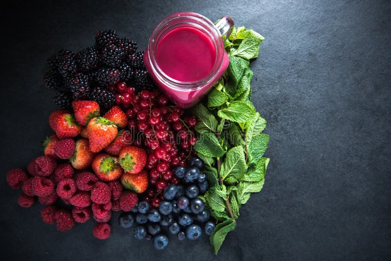 Antiossidante tutto il frullato della frutta di bacche