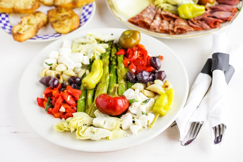 Antipasto vegetariano fotografia stock. Immagine di tradizionale 55086612
