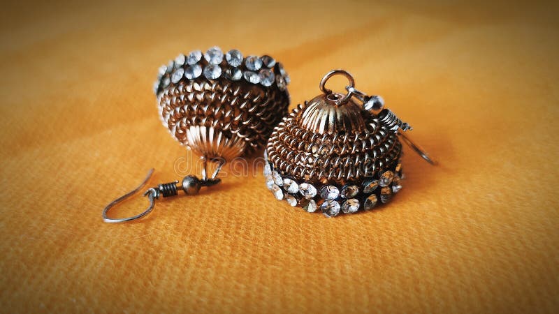 Buy Premium Quality Real Kemp Stone Antique Jhumka Earrings Gold Design for  Wedding