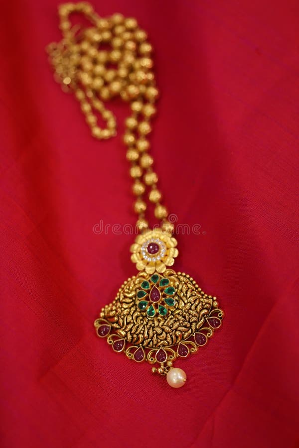 Antique Gold Chain in a Red Background Stock Image Image of gift