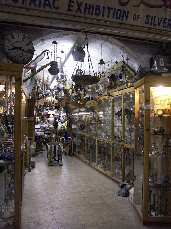 Antigüedades la tienda en Jerusalén viejo la ciudad.