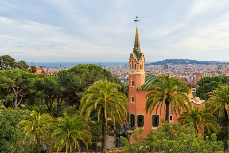 Antonio Gaudi-huis in park Guell, Barcelona royalty-vrije stock fotografie Antonio Gaudi-huis in park Guell, Barcelona royalty-vrije stock fotografie