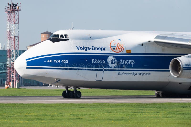 Antonov An-124-100 Ruslan RA-82079 Volga Dnepr flygbolag