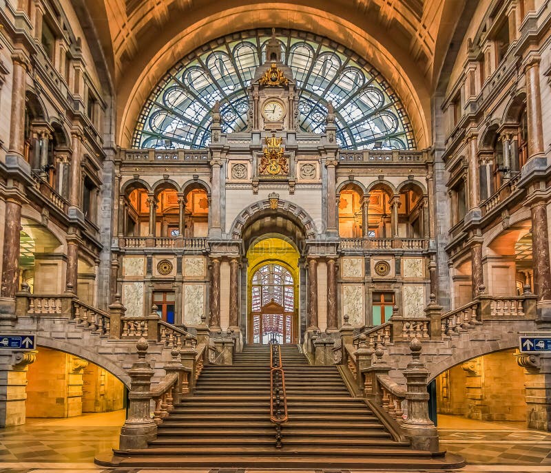 Antwerp Central Train Station in Belgium. Antwerp, Belgium - January 18, 2015: Hall of the famous restored Antwerp Central Train Station royalty free stock image Antwerp Central Train Station in Belgium. Antwerp, Belgium - January 18, 2015: Hall of the famous restored Antwerp Central Train Station royalty free stock image
