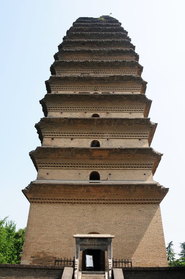 Antyczny porcelanowy pagodowy Xian