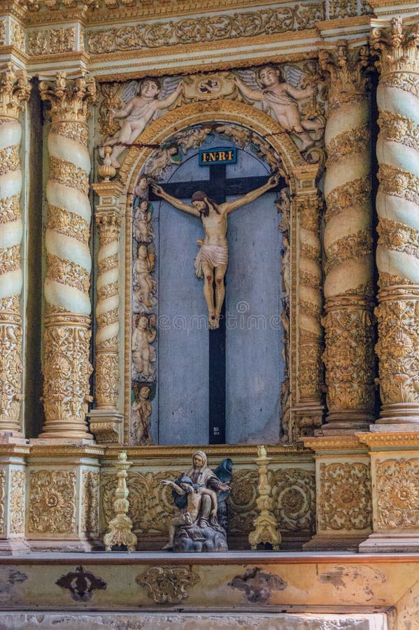 Antykwarska statua krzyżowanie jezus chrystus fotografia stock Antykwarska statua krzyżowanie jezus chrystus fotografia stock
