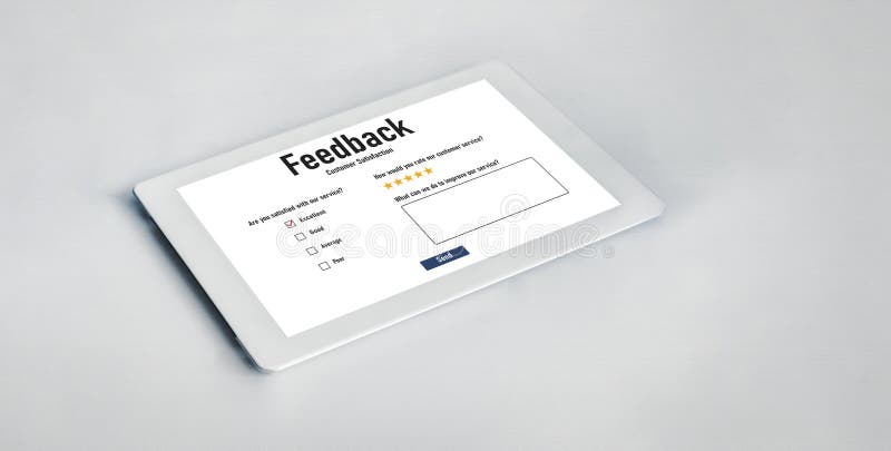 Análisis de comentarios y revisiones de clientes por software de computadora modish imágenes de archivo libres de regalías