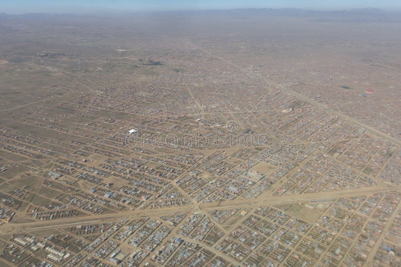 Aperçu de la ville d'El Alto, la deuxième ville de l'afte de la Bolivie photographie stock libre de droits Aperçu de la ville d'El Alto, la deuxième ville de l'afte de la Bolivie photographie stock libre de droits