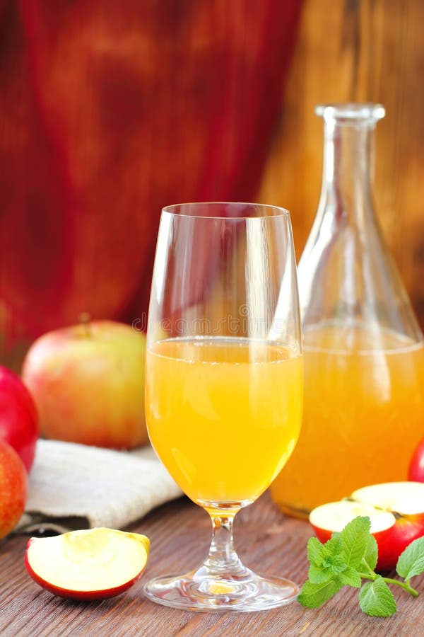 Apple cider in glass stock image. Image of fresh, fruit 91910759