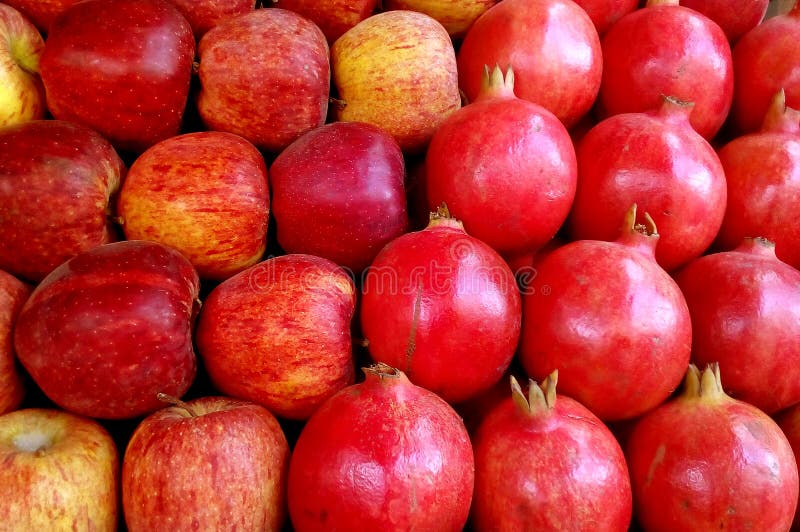 Apple et la grenade photo stock. Image du culture, neuf 5751148