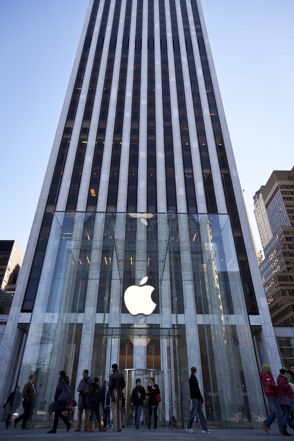 Apple Store Glass Cube in New York City Editorial Image Image of city