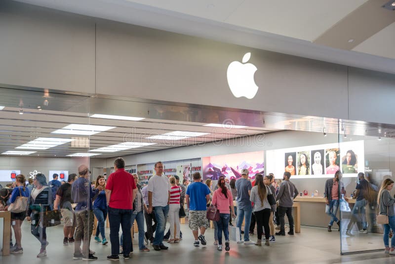 Apple Store In The Mall Editorial Photography Image Of People