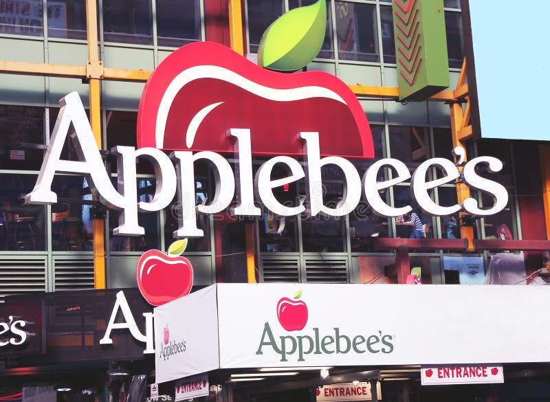 Applebee s on 42nd street. editorial stock image. Image of franchise