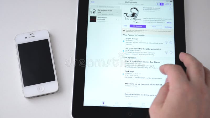 Applicazione di podcast su un'esposizione del iPad