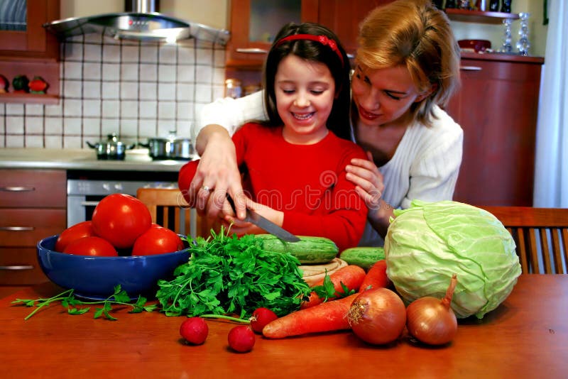 Aprendizaje cocinar imagenes de archivo Aprendizaje cocinar imagenes de archivo