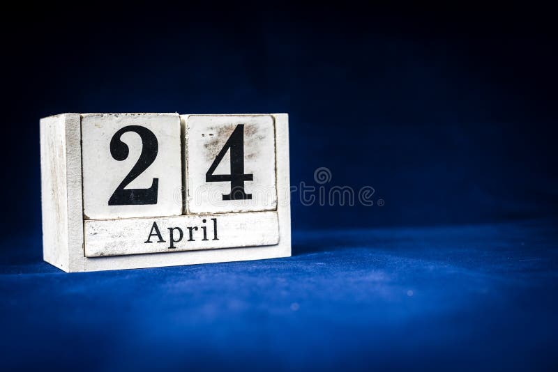 9 апреля 24 года. 14 Апреля. 14 Апреля календарь. 27 April. Синий календарь 1 апреля.