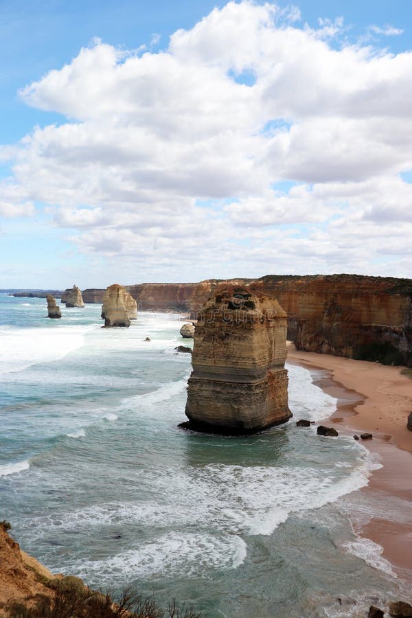 12 apôtres mettent en communication Campbell, grande route d'océan dans Victoria 12 apôtres près de port Campbell, grande route d images stock 12 apôtres mettent en communication Campbell, grande route d'océan dans Victoria 12 apôtres près de port Campbell, grande route d images stock