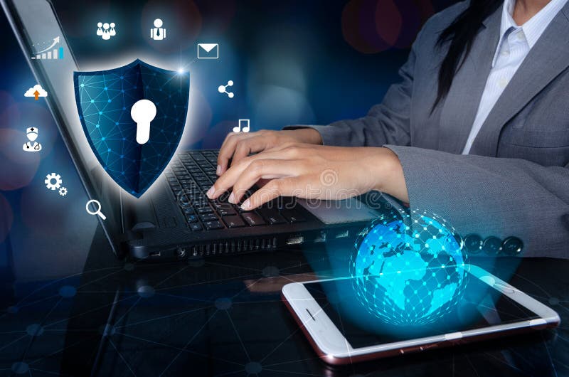 Apăsați butonul Enter de pe tastatura PC SHIELD CYBER KEY LOCK SYSTEM ABSTRACT WORLD DIGITAL LINK royalty free stock images