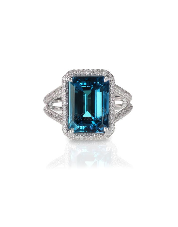 Aquamarine Gemstone Ring