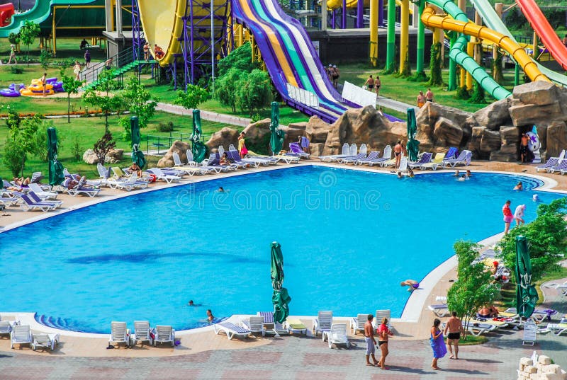 Aquapark en la ciudad de Berdyansk, Ucrania fotografía de archivo libre de regalías Aquapark en la ciudad de Berdyansk, Ucrania fotografía de archivo libre de regalías