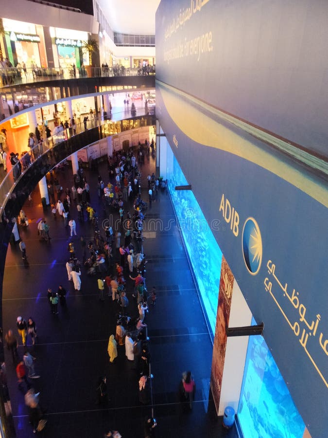 Aquarium at Dubai Mall in the UAE