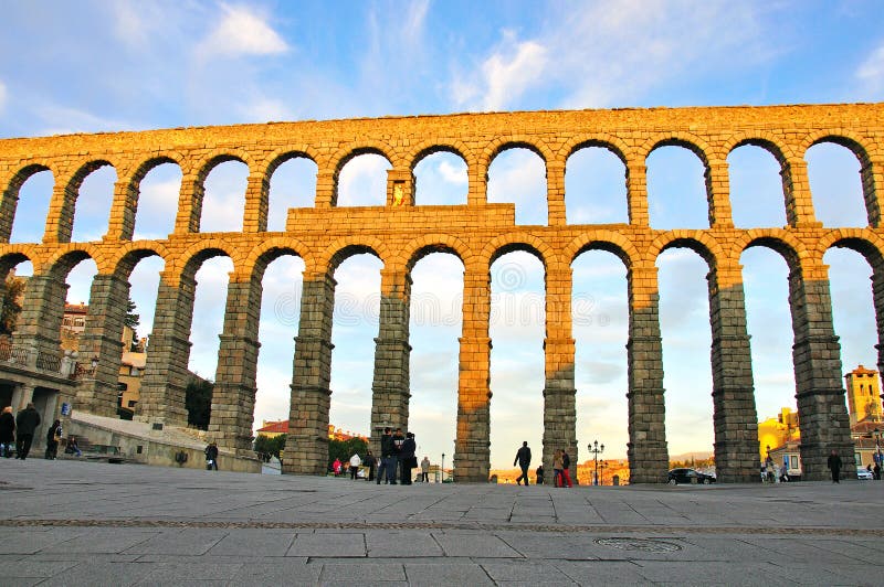 Aqueduct of Segovia, Spain editorial image. Image of landmark - 47188535