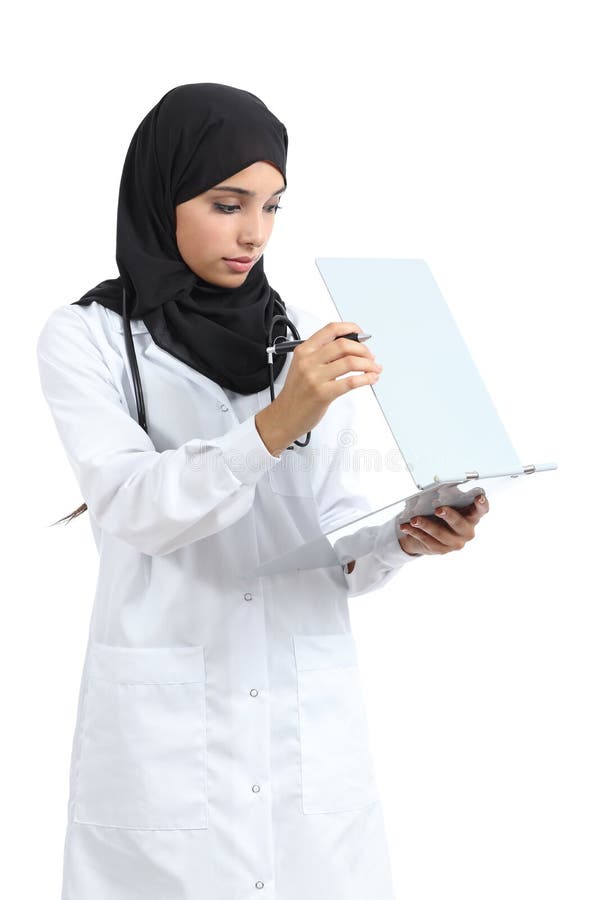 Arab doctor woman reading a clinical history royalty free stock photography Arab doctor woman reading a clinical history royalty free stock photography