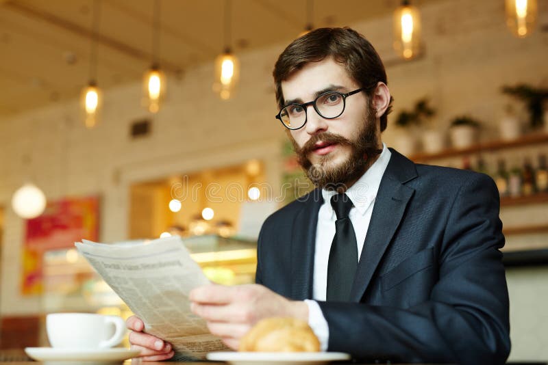Arbeitsuche lizenzfreie stockfotografie Arbeitsuche lizenzfreie stockfotografie