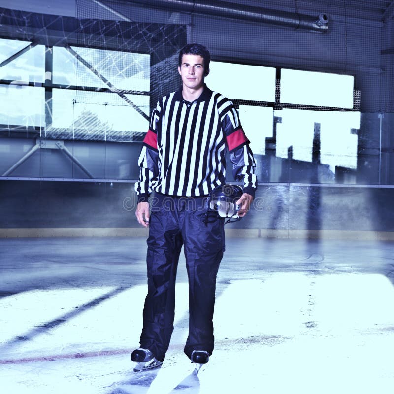 Arbitre de hockey sur glace photos stock Arbitre de hockey sur glace photos stock