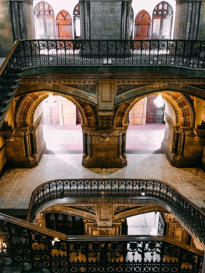 Arcadas e escadas ilustração do vetor Arcadas e escadas ilustração do vetor