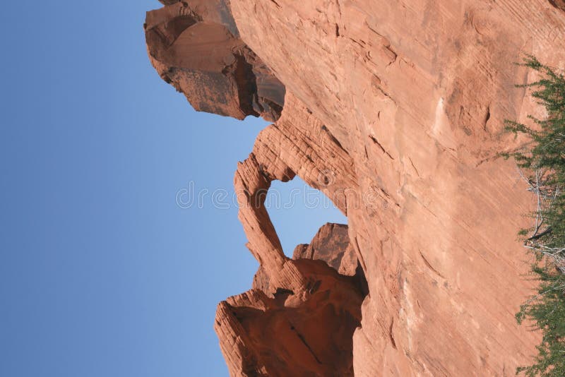 Arch Rock in Valley of Fire, Nevada