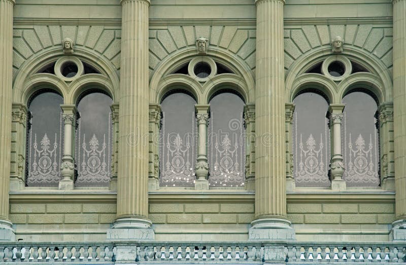 Arch Windows