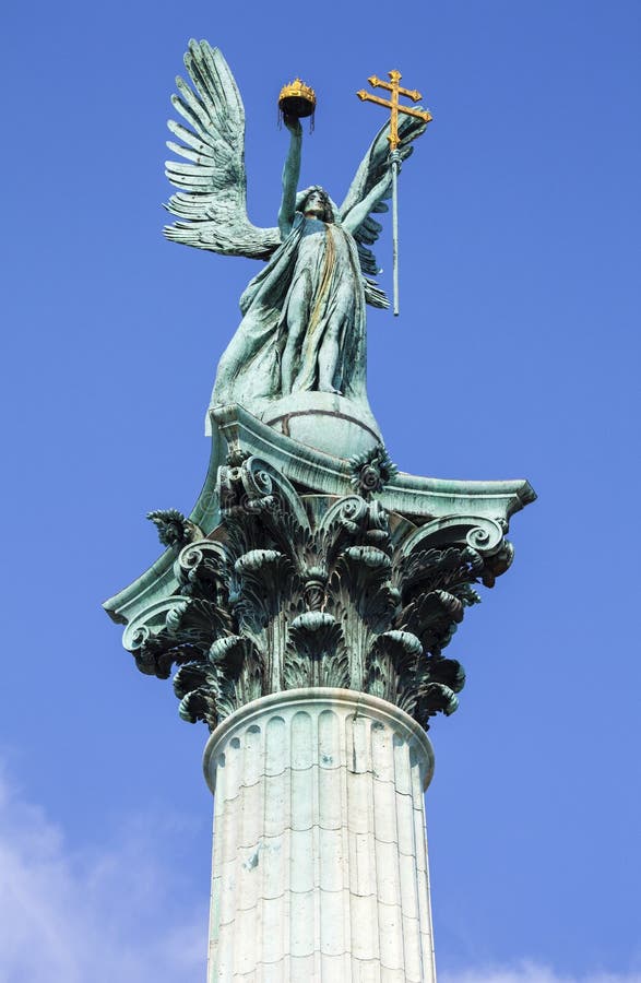 Archangel Gabriel Statue on Heroes Square Column in Budapest Stock ...