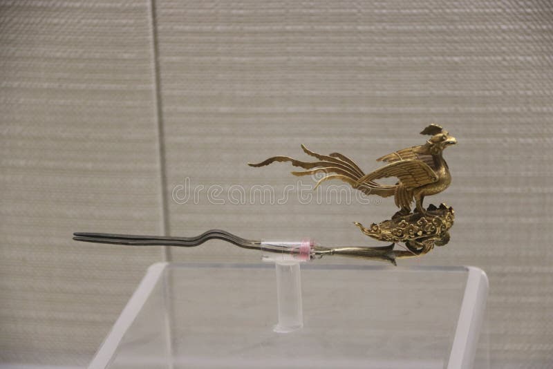 Archeologische ontdekking van haarspelden die door oude Chinese dames worden gebruikt royalty-vrije stock afbeeldingen Archeologische ontdekking van haarspelden die door oude Chinese dames worden gebruikt royalty-vrije stock afbeeldingen