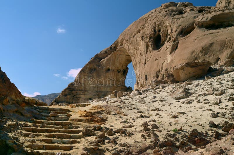 Archi antichi in sosta Timna, Israele fotografie stock Archi antichi in sosta Timna, Israele fotografie stock