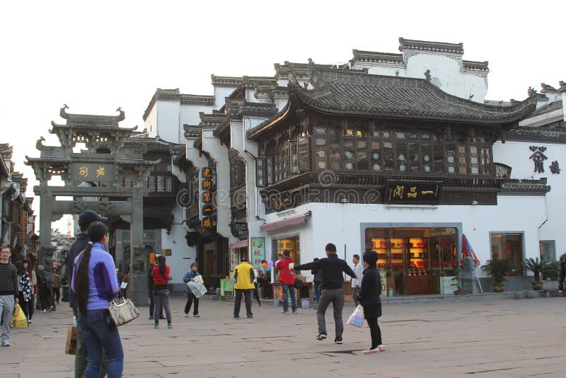 Architecture antique dans la vieille rue, Tunxi, Chine image stock Architecture antique dans la vieille rue, Tunxi, Chine image stock