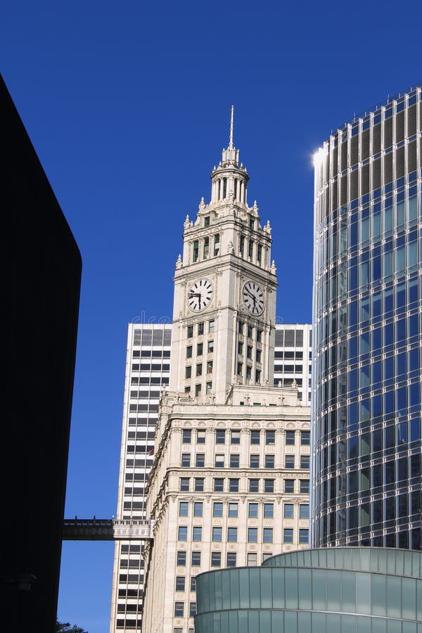 Bâtiment et gratte-ciel de Chicago Wrigley photo stock