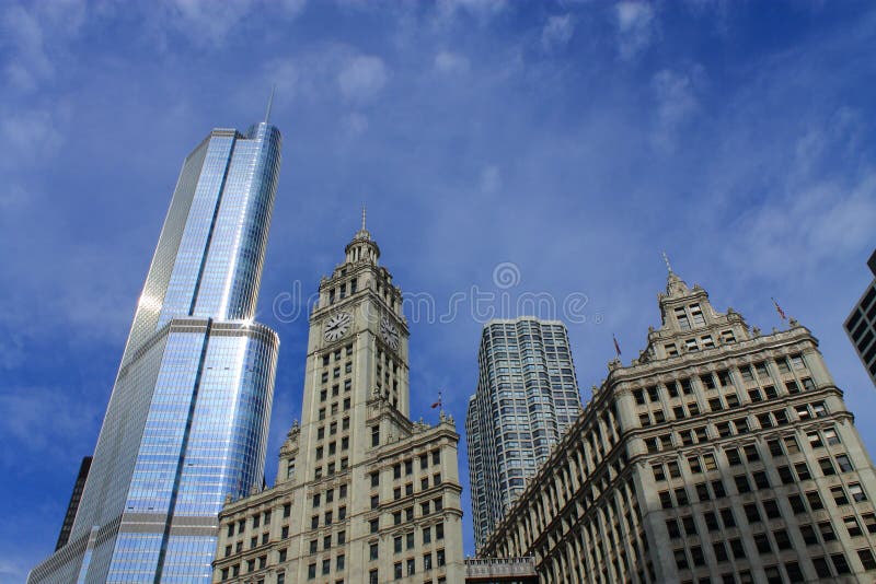 Bâtiment de Chicago Wrigley et tour d'atout photos libres de droits