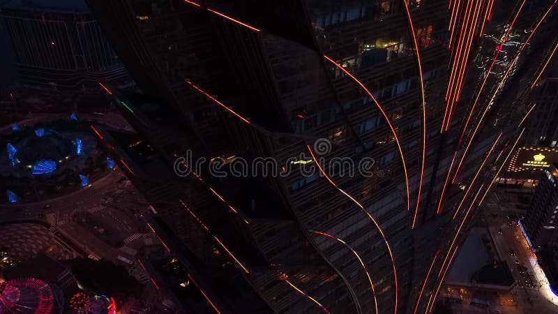 Architecture lumineuse au coeur de macau la nuit banque de vidéos