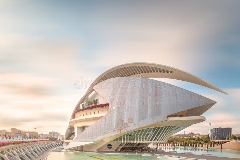 Architettura europea moderna, Valencia immagine stock