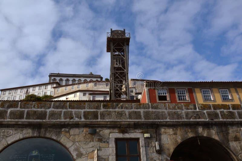 Architettura urbana nel centro urbano, Oporto, Portogallo fotografie stock libere da diritti Architettura urbana nel centro urbano, Oporto, Portogallo fotografie stock libere da diritti